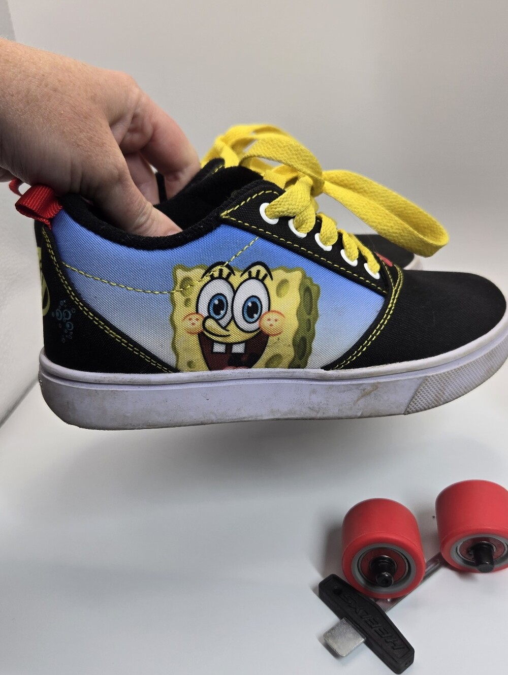 Spongebob Heelys Youth Size 2 Nickelodeon Cartoon Gift Fun - Picture 6 of 10